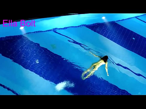 ❤️ Não consigo parar de observar, jovem loira apanhada nadando nua na piscina do resort ELLA BOLT ❤️ Porno real vídeo em nós pt-br.porngifmag-com.ru